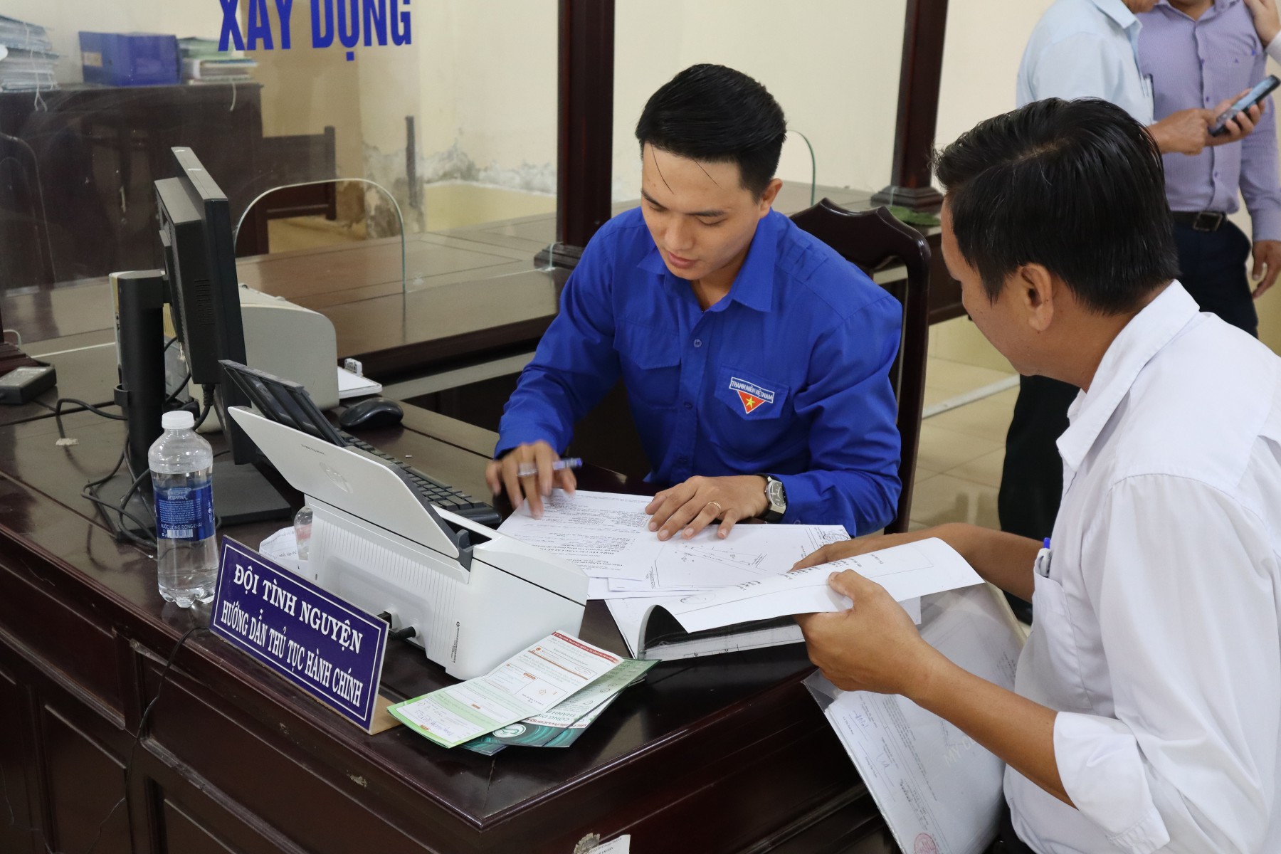 Thới Lai: triển khai thực hiện gửi nhận văn bản hành chính (dưới dạng điện tử) không dùng văn bản giấy tại các phòng, ban huyện và UBND các xã thị trấn
